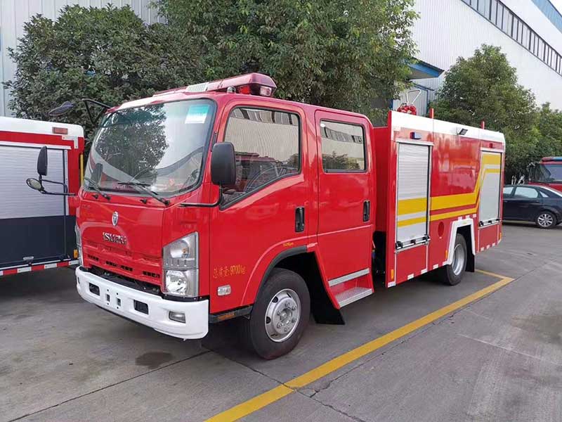 慶鈴3.1噸700P水罐消防車